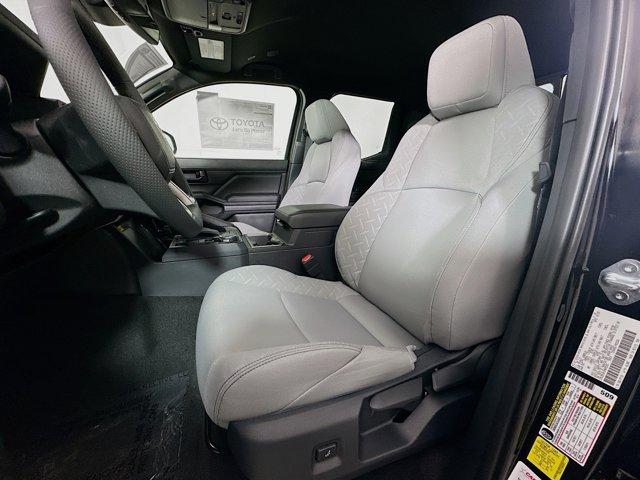 2025 Toyota Tacoma 4WD Vehicle Photo in Flemington, NJ 08822
