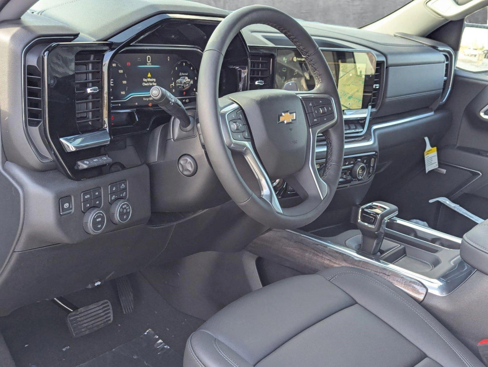 2025 Chevrolet Silverado 1500 Vehicle Photo in PEMBROKE PINES, FL 33024-6534