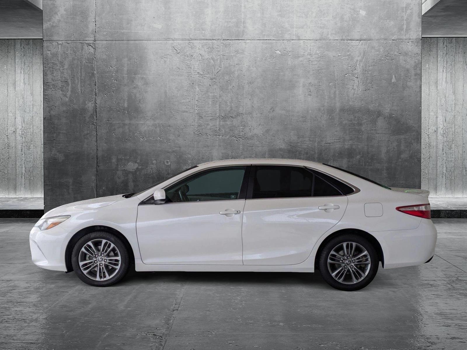 2016 Toyota Camry Vehicle Photo in Tustin, CA 92782