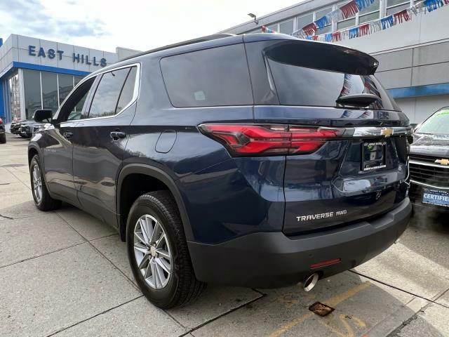 2023 Chevrolet Traverse Vehicle Photo in Roslyn, NY 11576