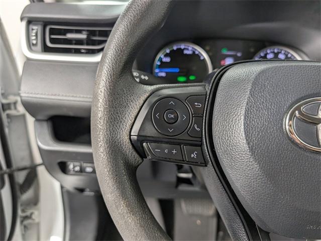 2019 Toyota RAV4 Vehicle Photo in ENGLEWOOD, CO 80113-6708