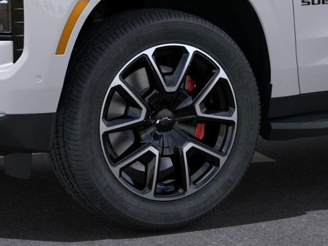 2025 Chevrolet Suburban Vehicle Photo in Roslyn, NY 11576