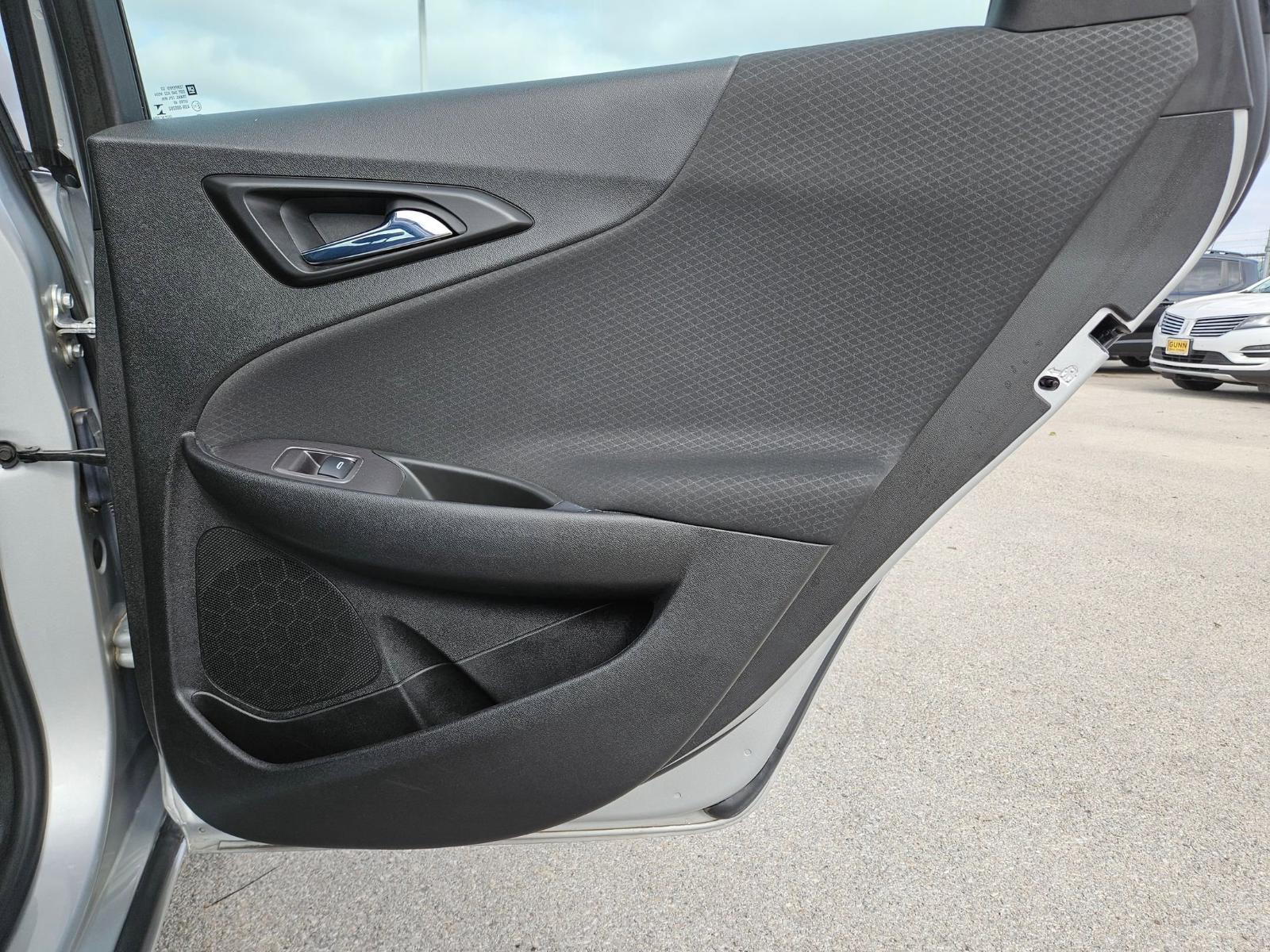 2022 Chevrolet Malibu Vehicle Photo in Seguin, TX 78155