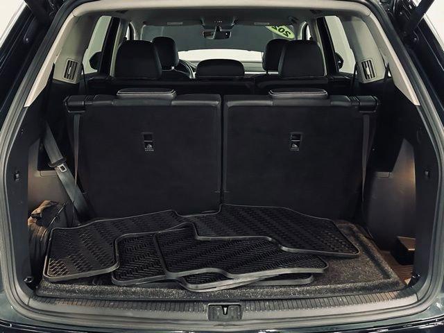 2021 Volkswagen Atlas Vehicle Photo in MEDINA, OH 44256-9631