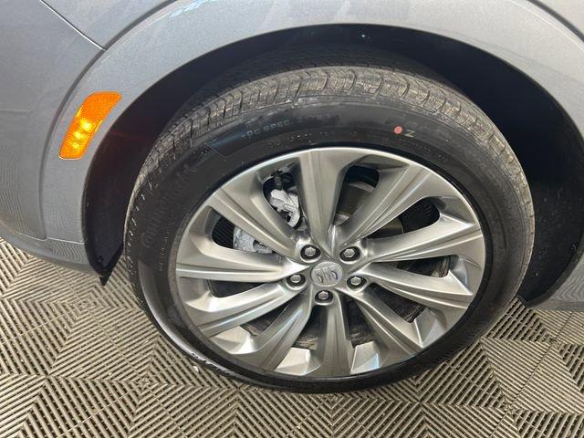 2025 Buick Envista Vehicle Photo in MEDINA, OH 44256-9631