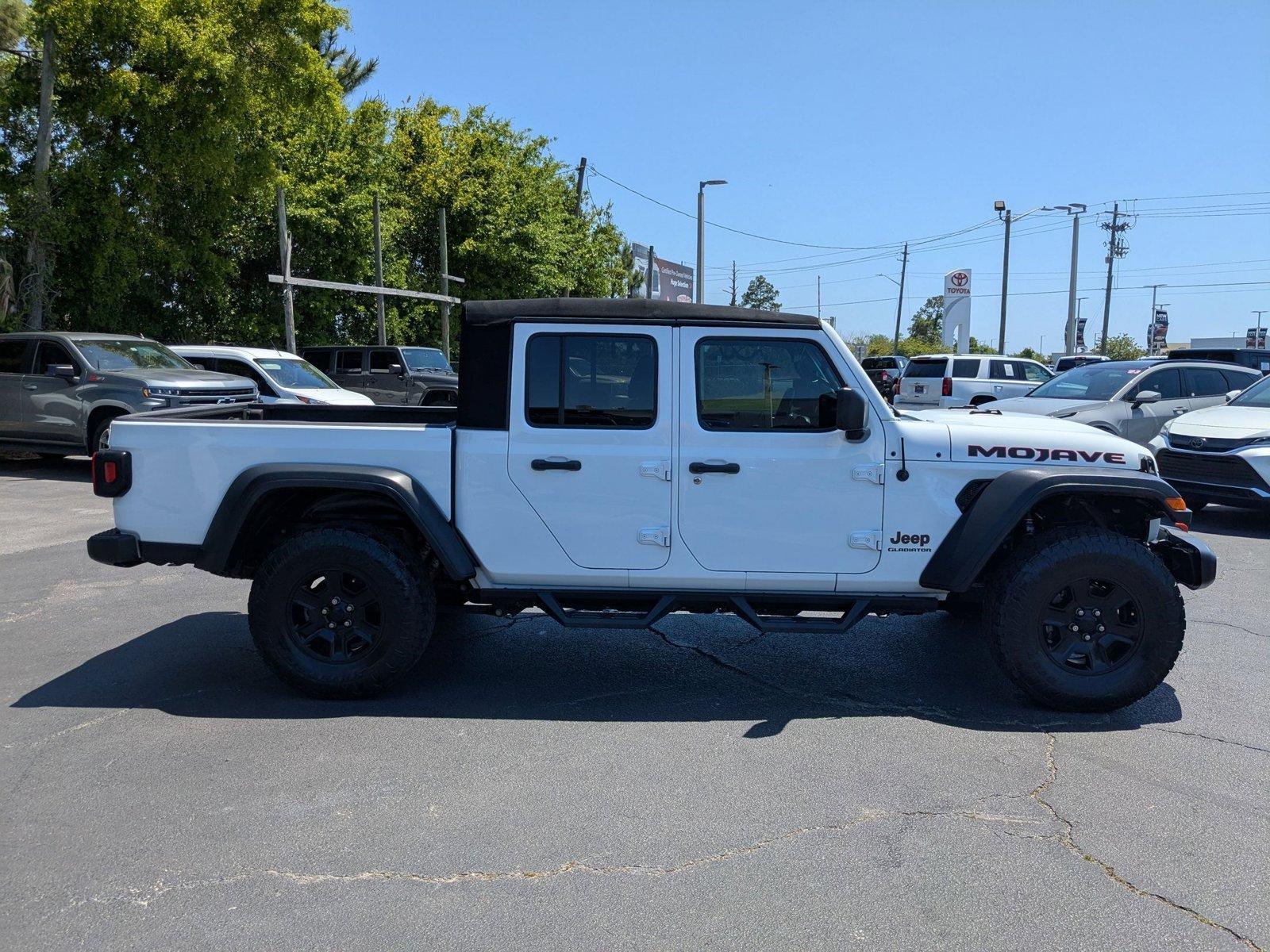 2021 Jeep Gladiator Vehicle Photo in Panama City, FL 32401