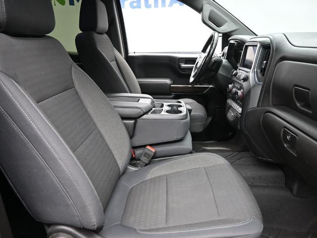 2019 Chevrolet Silverado 1500 Vehicle Photo in Cedar Rapids, IA 52402