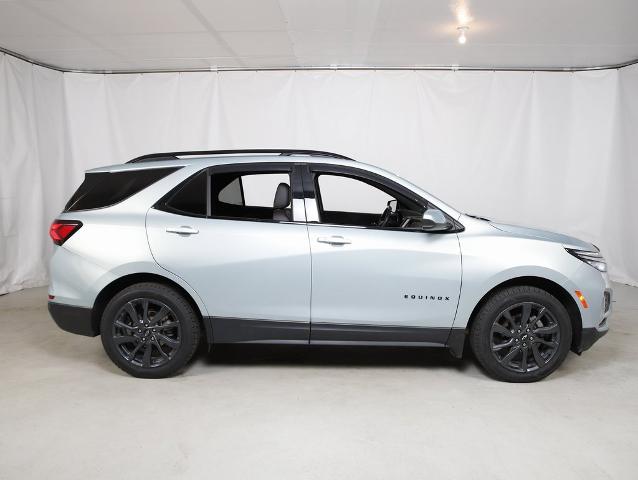 Used 2022 Chevrolet Equinox RS with VIN 2GNAXWEV4N6121644 for sale in Mora, Minnesota