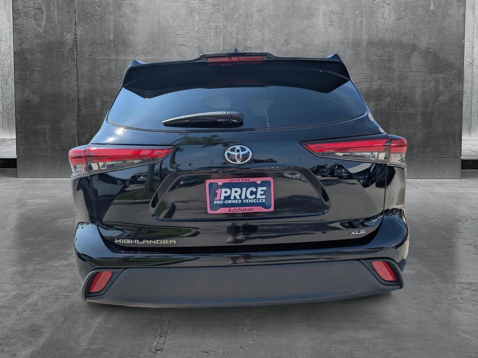 2023 Toyota Highlander Vehicle Photo in Winter Park, FL 32792