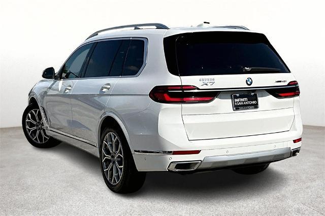 2024 BMW X7 xDrive40i Vehicle Photo in San Antonio, TX 78230