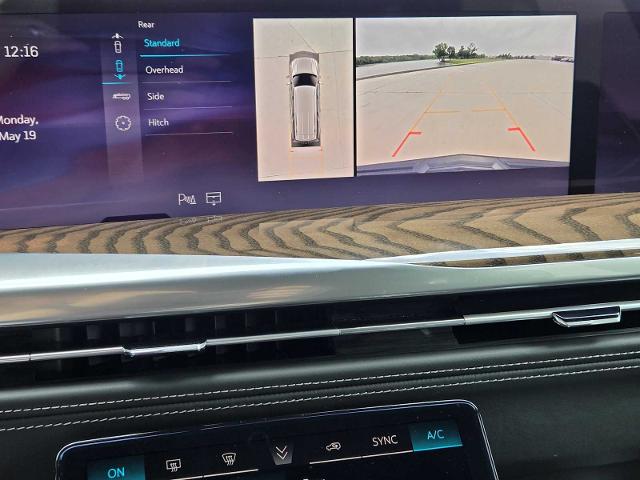2025 Cadillac Escalade ESV Vehicle Photo in DENTON, TX 76210-9321