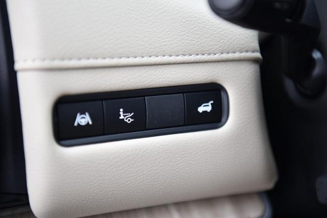 2025 Nissan Armada Vehicle Photo in Ballwin, MO 63011