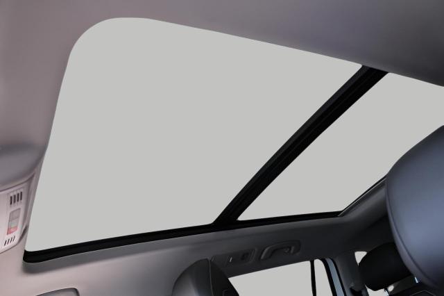 2022 Volkswagen Tiguan Vehicle Photo in Green Bay, WI 54304