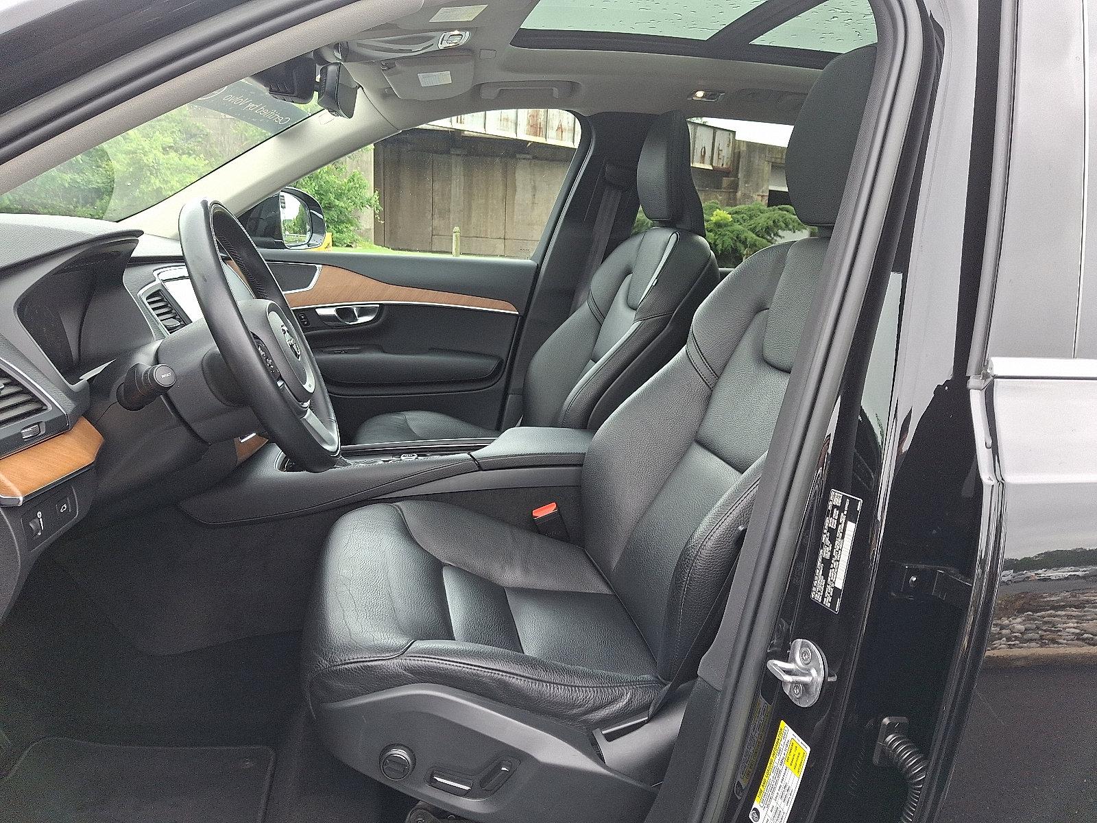 2022 Volvo XC90 Vehicle Photo in Trevose, PA 19053