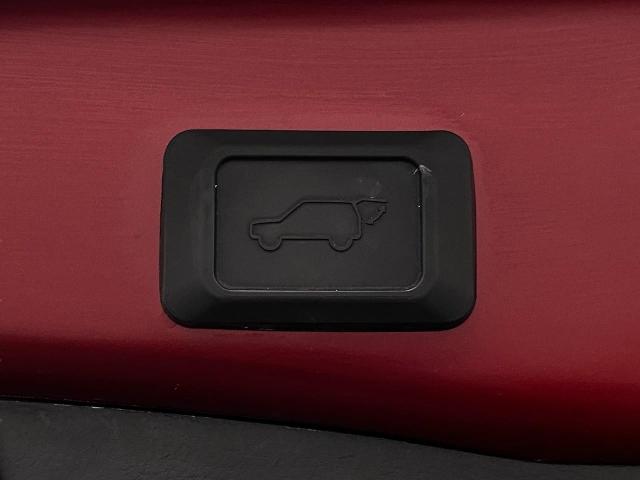 2020 Toyota RAV4 Vehicle Photo in APPLETON, WI 54914-8833