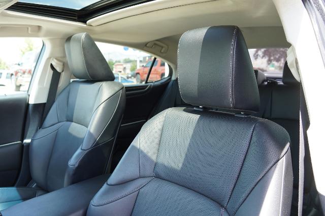 2023 Lexus ES 350 Vehicle Photo in Riverdale, UT 84405