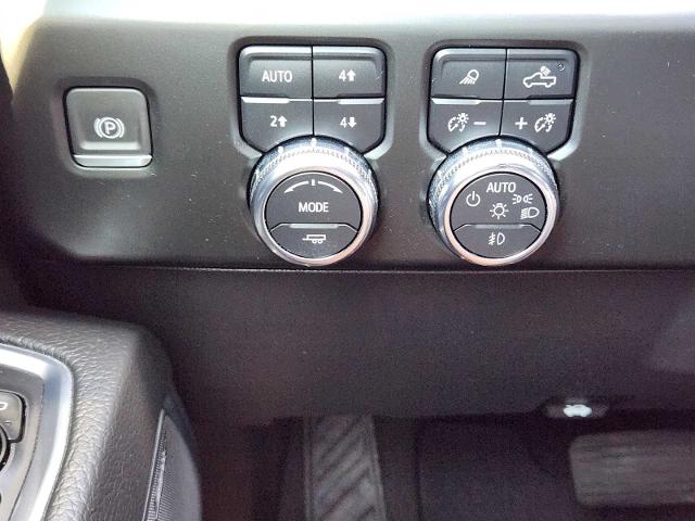 2023 GMC Sierra 1500 Vehicle Photo in DENTON, TX 76210-9321