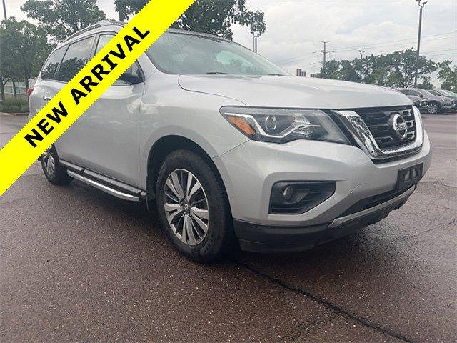 2018 Nissan Pathfinder Vehicle Photo in Willow Grove, PA 19090