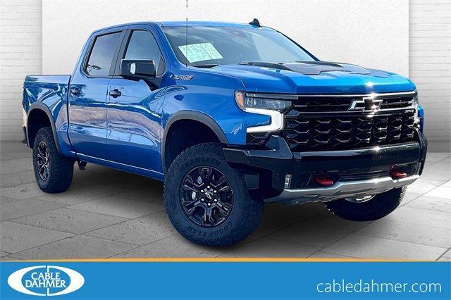 2023 Chevrolet Silverado 1500 Vehicle Photo in KANSAS CITY, MO 64114-4502