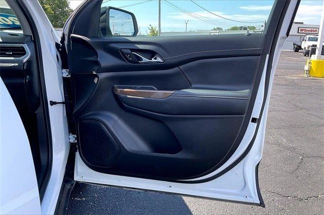 2023 GMC Acadia Vehicle Photo in INDEPENDENCE, MO 64055-1314