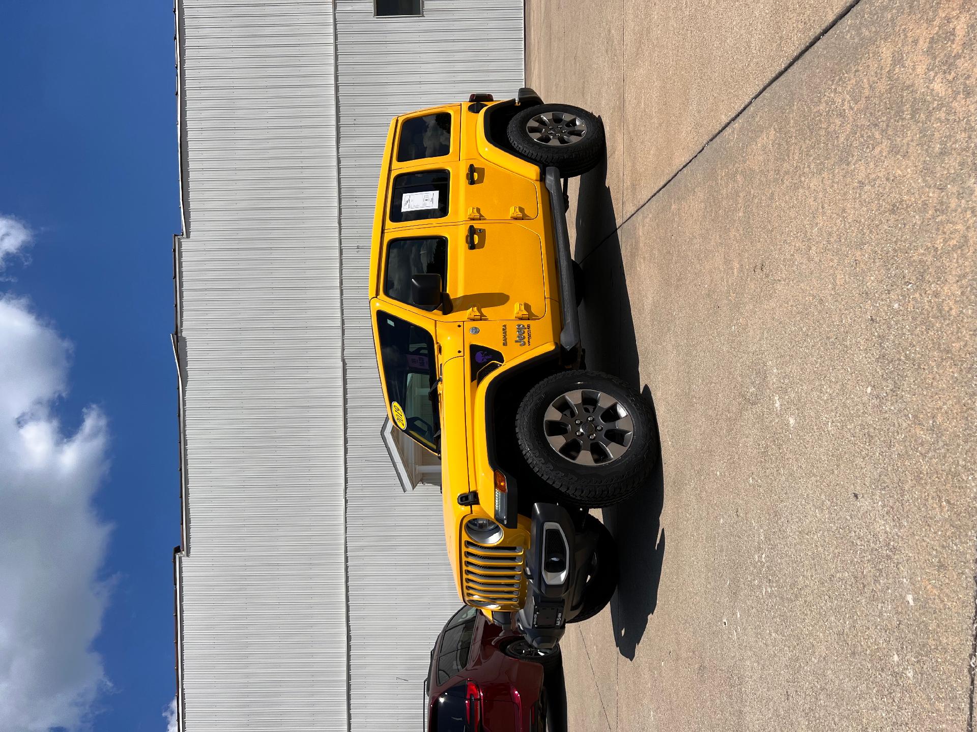 Used 2019 Jeep Wrangler Unlimited Sahara with VIN 1C4HJXEN4KW594170 for sale in Vandalia, IL