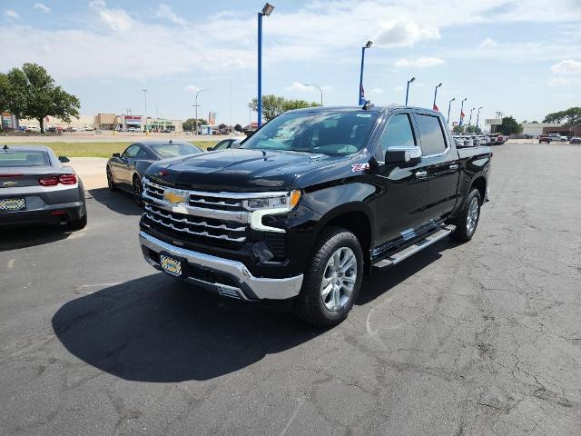 2024 Chevrolet Silverado 1500 Vehicle Photo in HAYS, KS 67601-1994