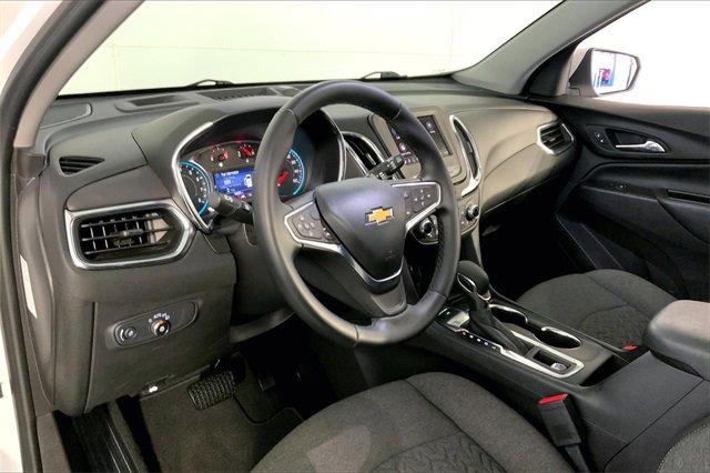 2024 Chevrolet Equinox Vehicle Photo in KANSAS CITY, MO 64114-4502