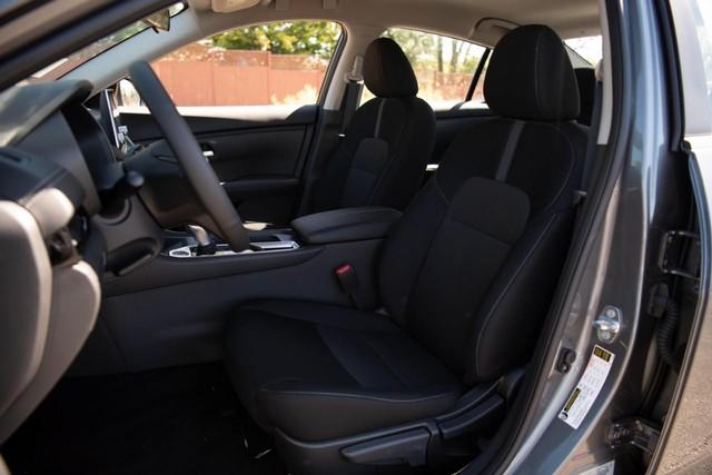 2025 Nissan Sentra Vehicle Photo in Ballwin, MO 63011