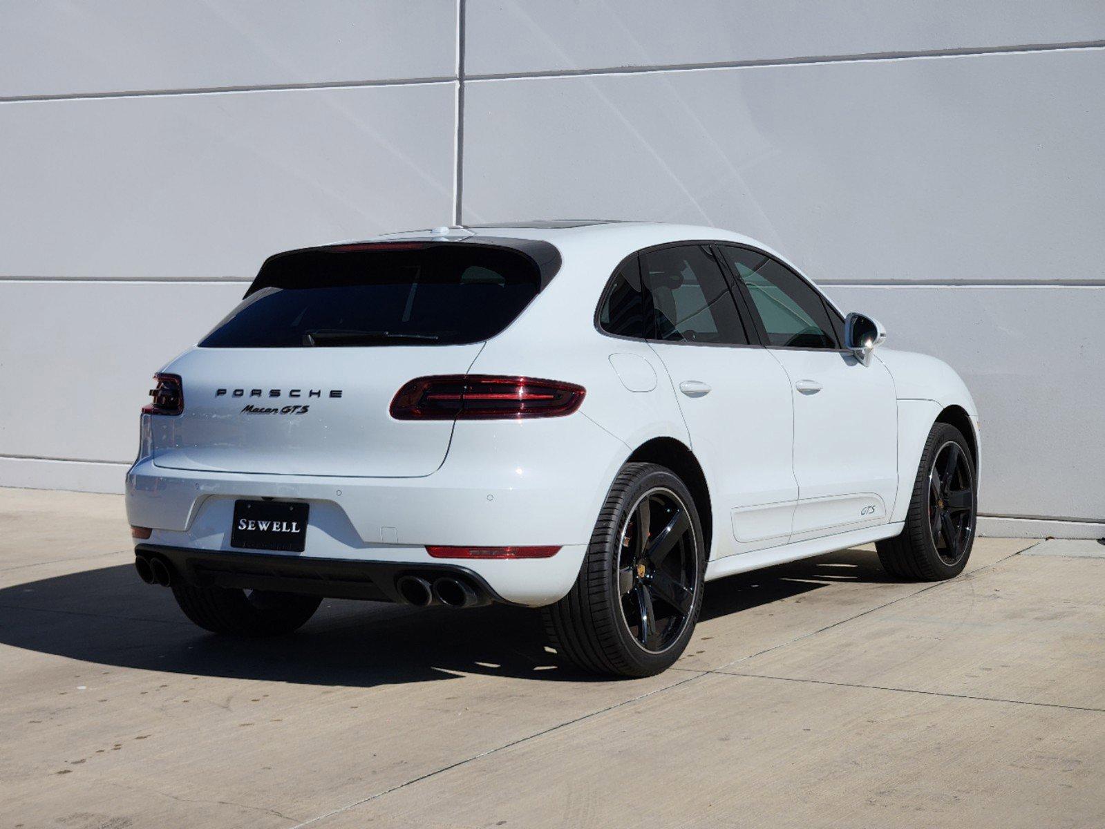 2018 Porsche Macan Vehicle Photo in PLANO, TX 75024