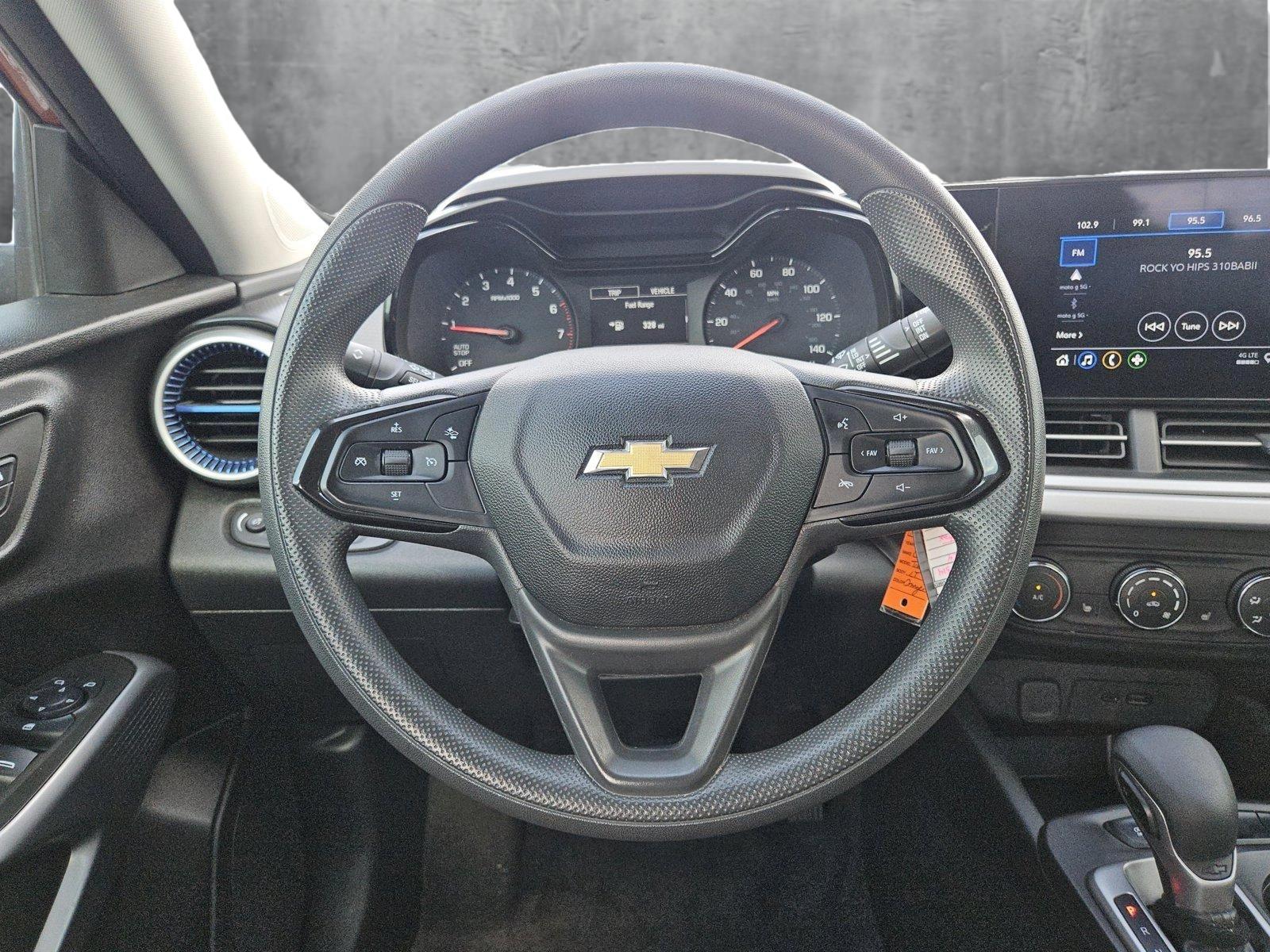 2024 Chevrolet Trax Vehicle Photo in CORPUS CHRISTI, TX 78416-1100