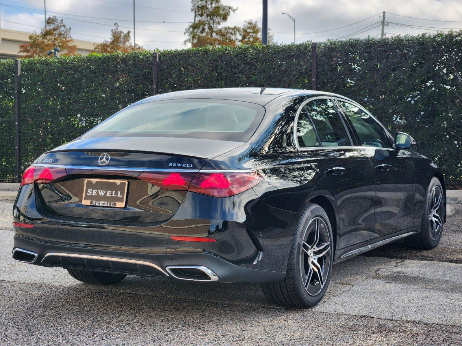 2025 Mercedes-Benz E-Class Vehicle Photo in HOUSTON, TX 77079