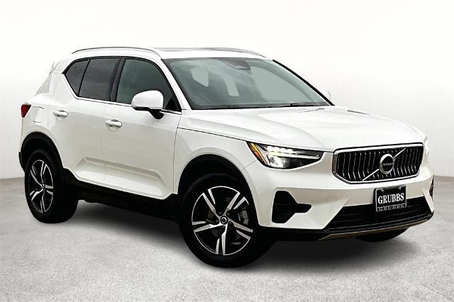 2024 Volvo XC40 Vehicle Photo in Houston, TX 77007