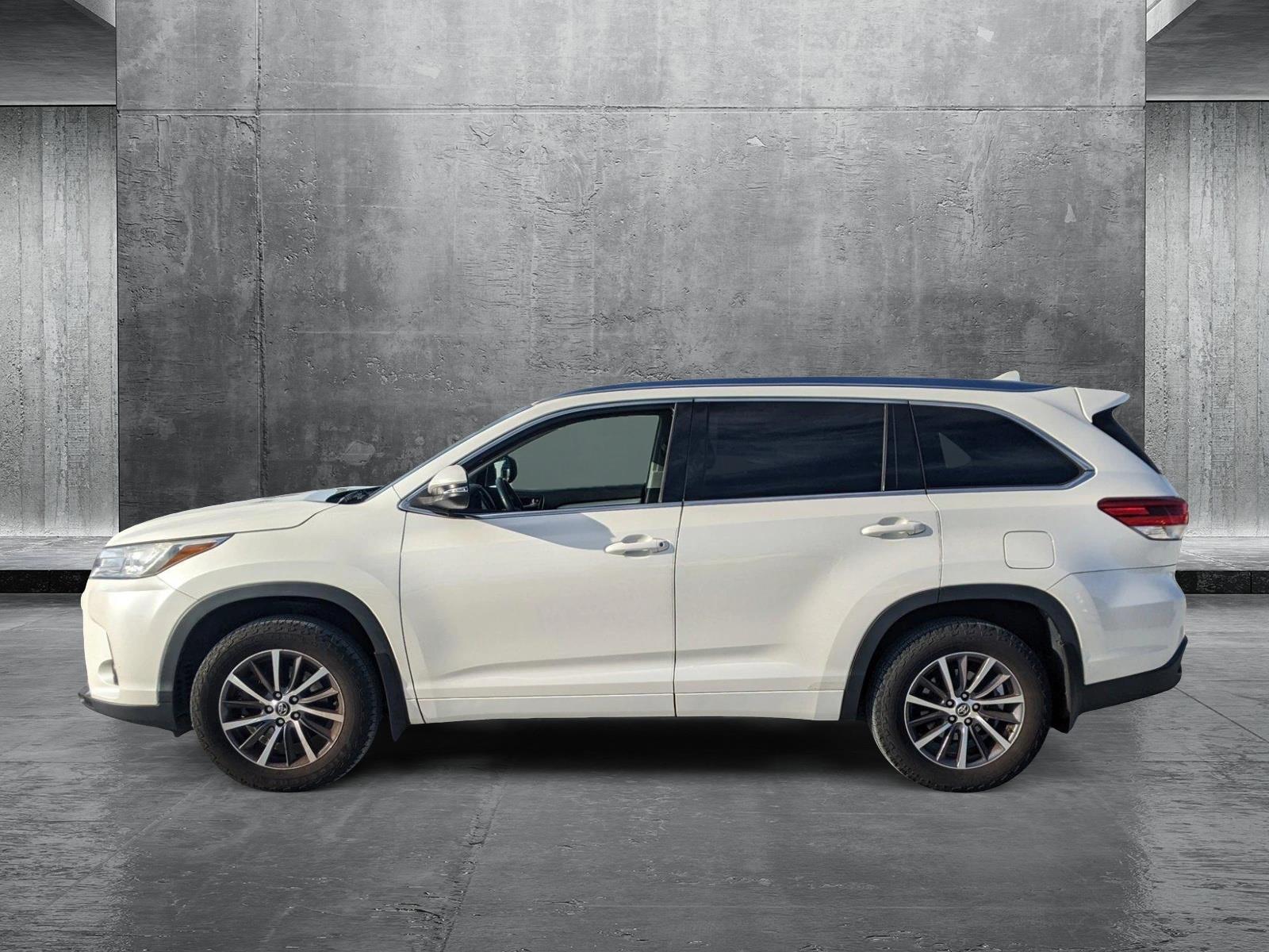 2018 Toyota Highlander Vehicle Photo in Pembroke Pines , FL 33084