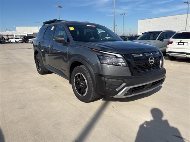 2024 Nissan Pathfinder Vehicle Photo in Grapevine, TX 76051