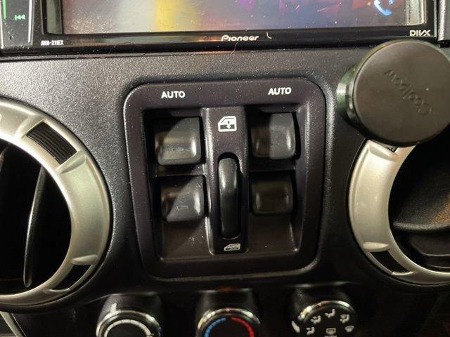 2018 Jeep Wrangler JK Unlimited Vehicle Photo in PHOENIX, AZ 85014-3381