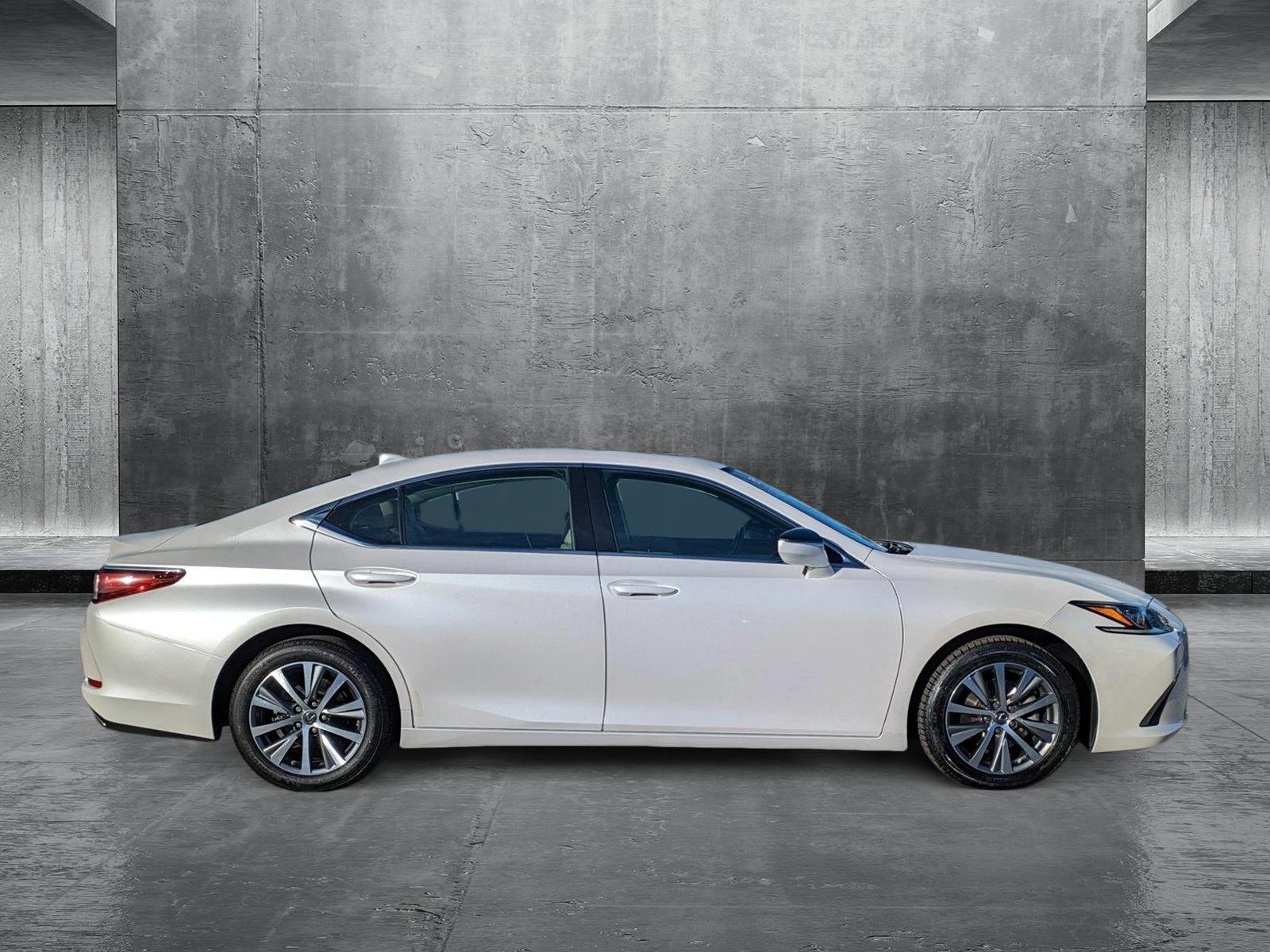 2019 Lexus ES 350 Vehicle Photo in Bradenton, FL 34207