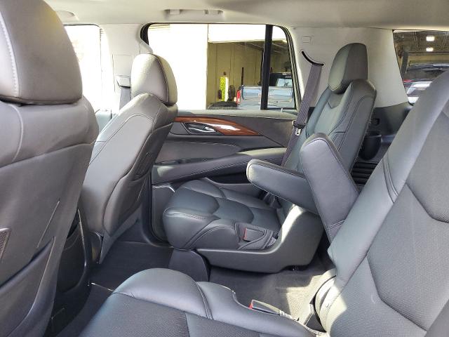 2017 Cadillac Escalade Vehicle Photo in POMPANO BEACH, FL 33064-7091