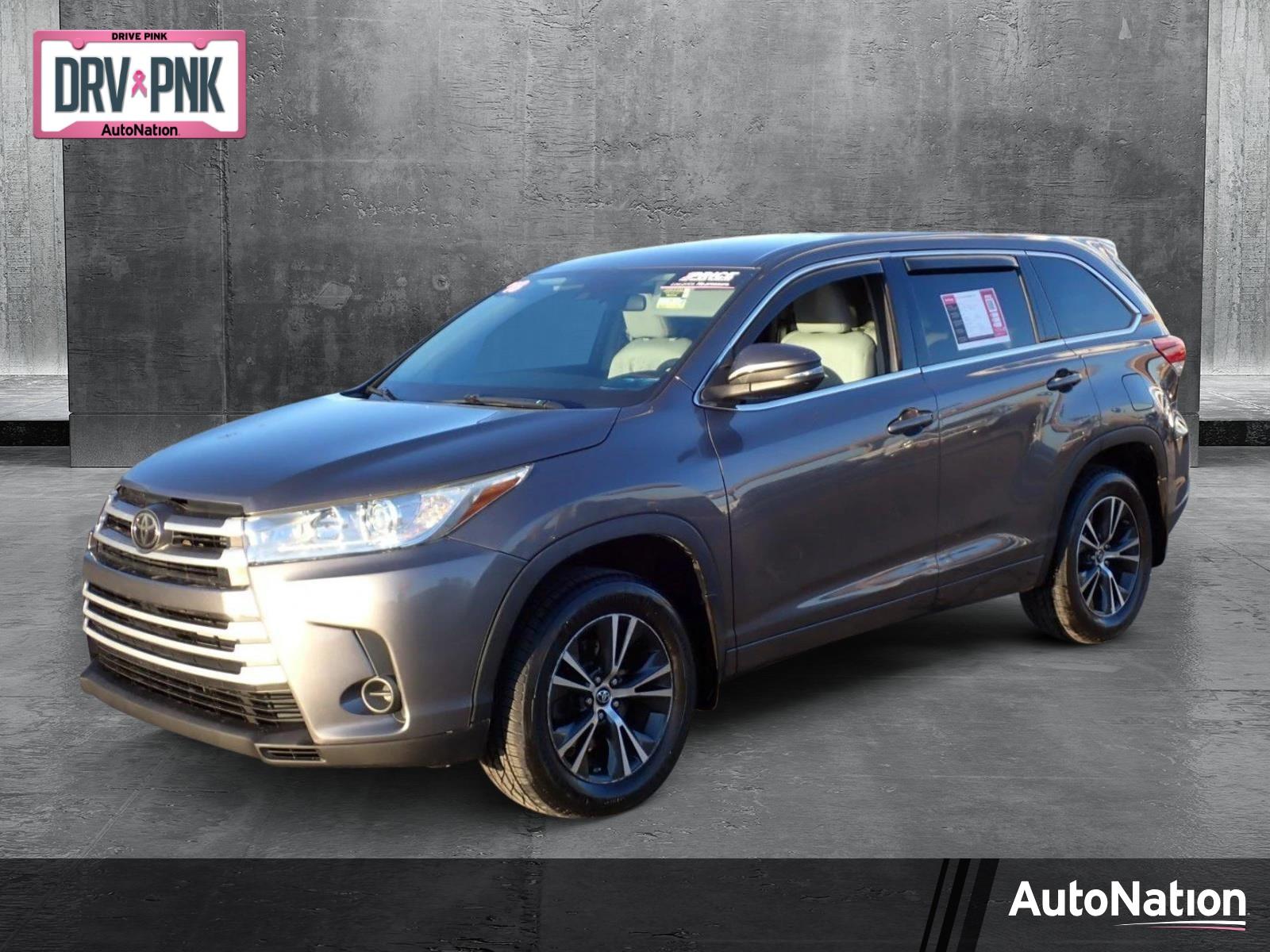 2018 Toyota Highlander Vehicle Photo in DENVER, CO 80221-3610