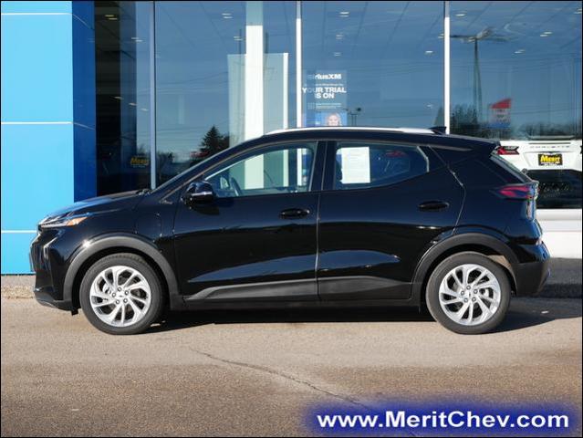 2023 Chevrolet Bolt EUV Vehicle Photo in MAPLEWOOD, MN 55119-4794