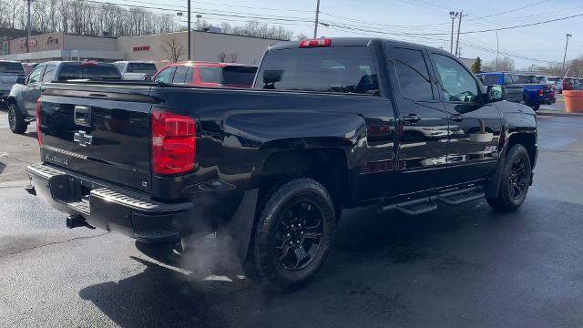 2018 Chevrolet Silverado 1500 Vehicle Photo in MOON TOWNSHIP, PA 15108-2571