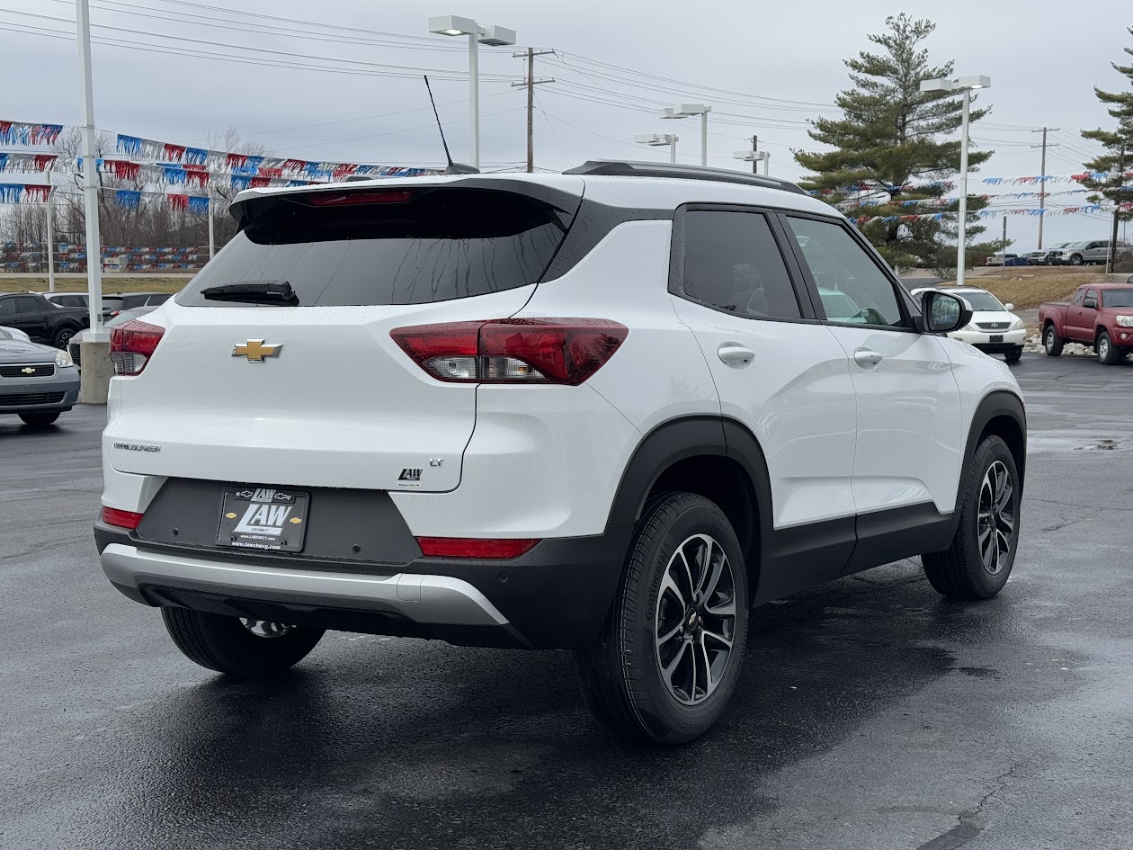 2025 Chevrolet Trailblazer Vehicle Photo in BOONVILLE, IN 47601-9633