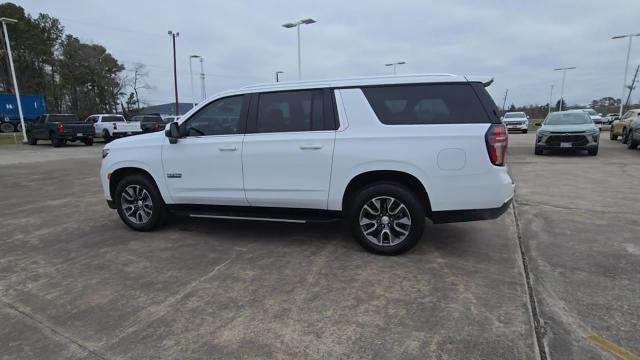 2022 Chevrolet Suburban Vehicle Photo in CROSBY, TX 77532-9157