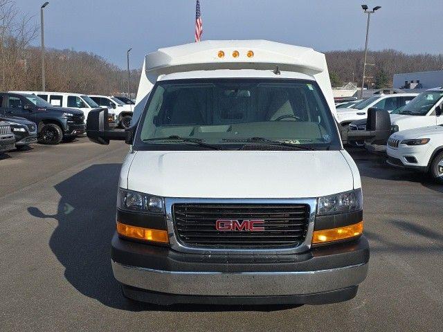 2019 GMC Savana Commercial Cutaway Vehicle Photo in Pleasant Hills, PA 15236