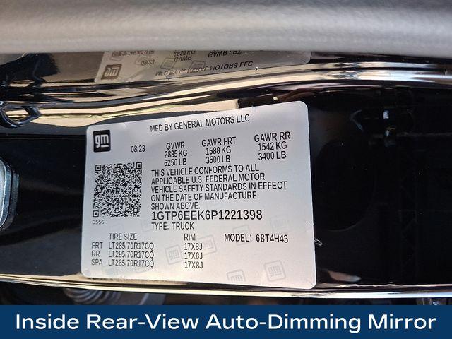 2023 GMC Canyon Vehicle Photo in DANBURY, CT 06810-5034