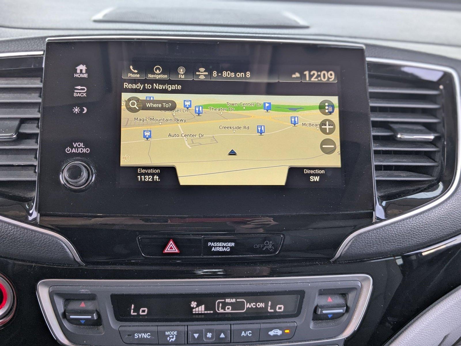 2019 Honda Pilot Vehicle Photo in Valencia, CA 91355