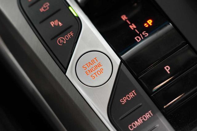 2025 BMW 330i xDrive Vehicle Photo in GRAPEVINE, TX 76051