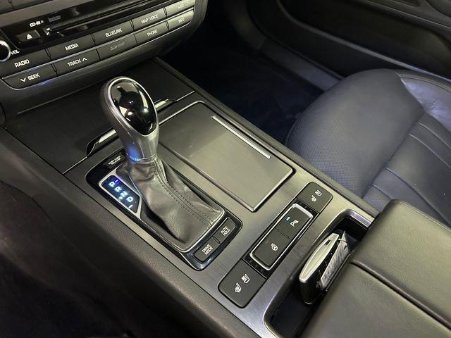 2017 Genesis G80 Vehicle Photo in MEDINA, OH 44256-9631
