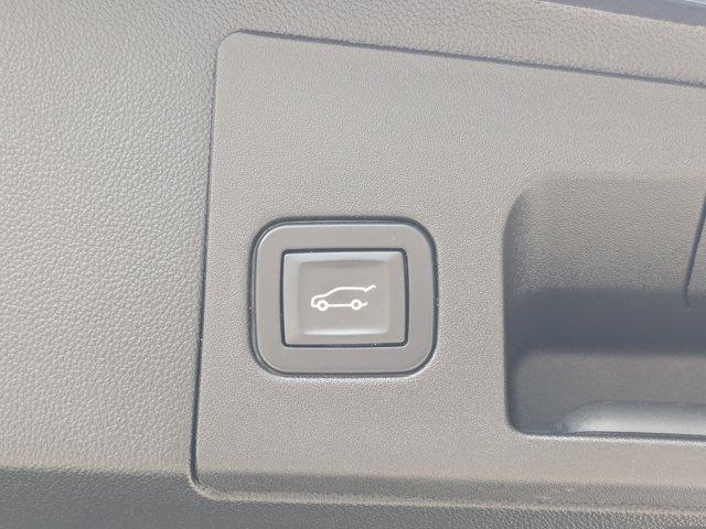 2018 Cadillac XT5 Vehicle Photo in BRUNSWICK, GA 31525-1881