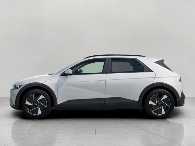 2025 Hyundai IONIQ 5 Vehicle Photo in Green Bay, WI 54304