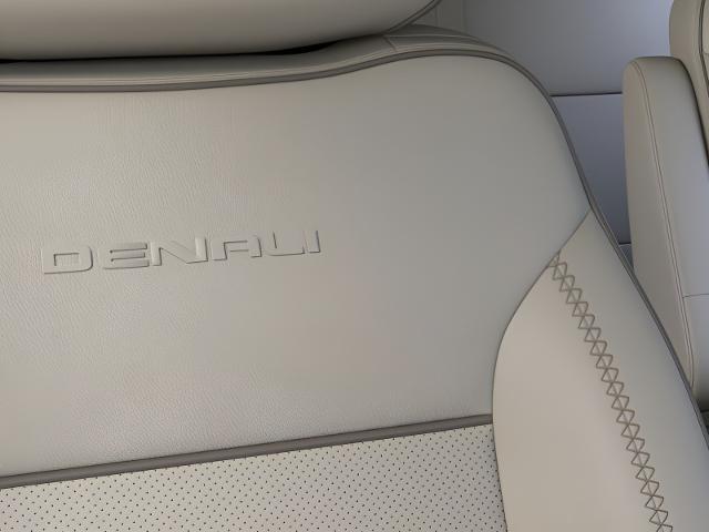 2025 GMC Yukon Vehicle Photo in OSHKOSH, WI 54904-7811